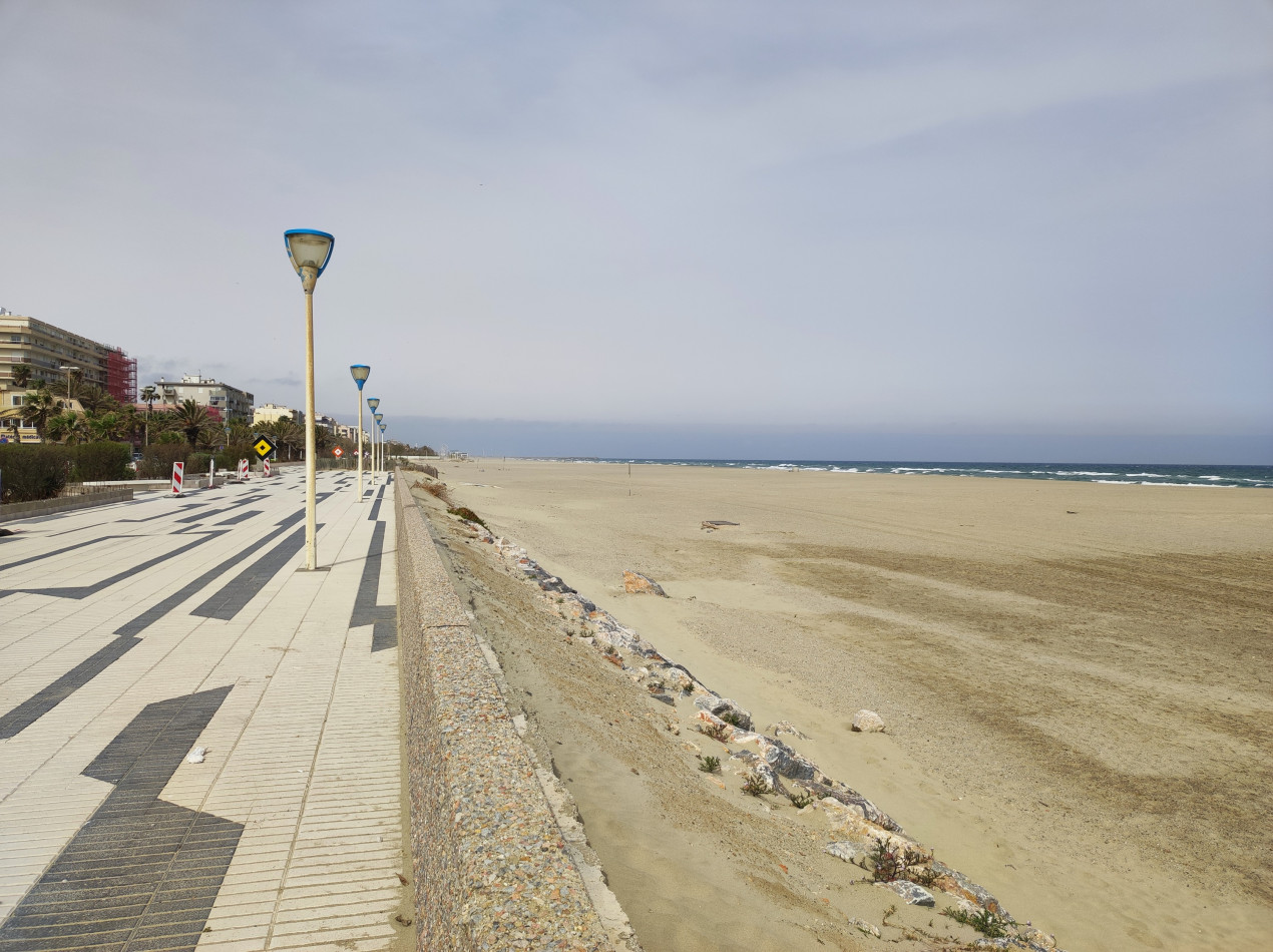 en location saisonnière Appartement Canet En Roussillon - Photo 10