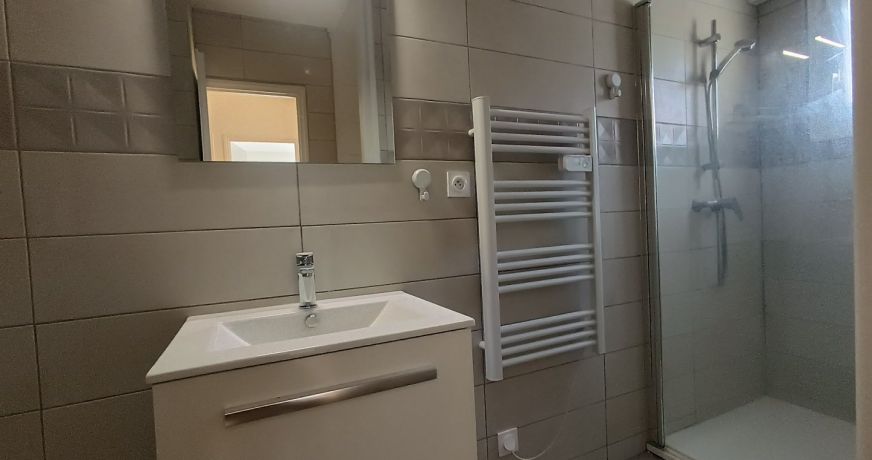 location Maison Saint Genis Des Fontaines