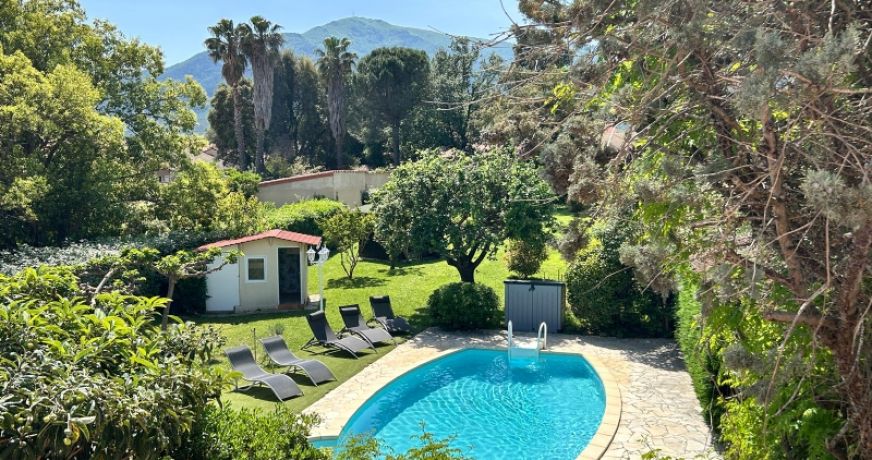 en location saisonnière Villa Saint Genis Des Fontaines