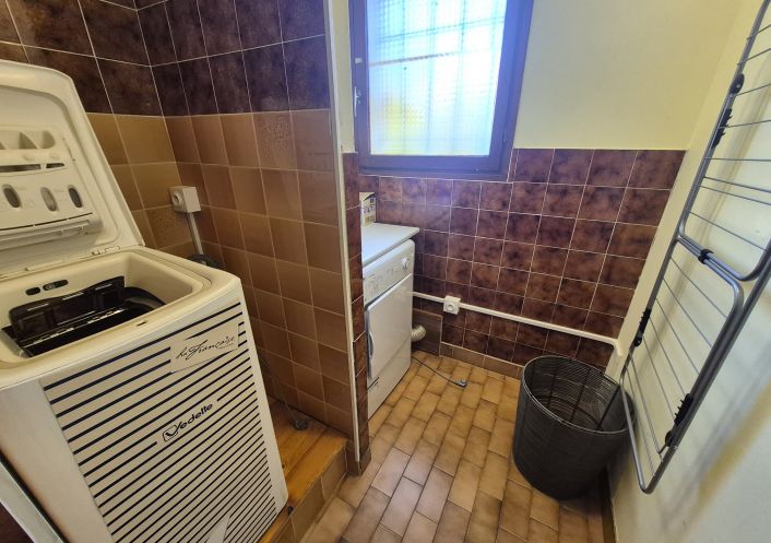 for seasonal lettings Villa Saint Genis Des Fontaines