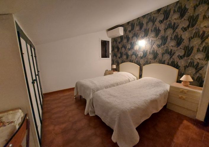 for seasonal lettings Villa Saint Genis Des Fontaines