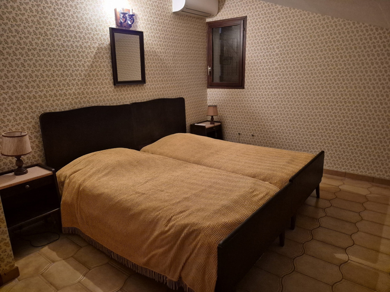 en location saisonnière Villa Saint Genis Des Fontaines - Photo 7