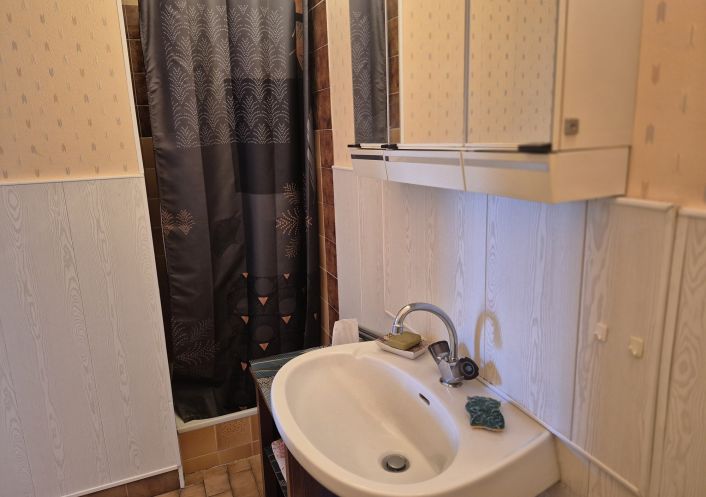 for seasonal lettings Villa Saint Genis Des Fontaines