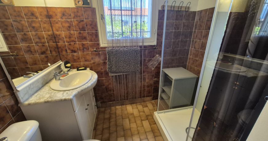 en location saisonnière Villa Saint Genis Des Fontaines