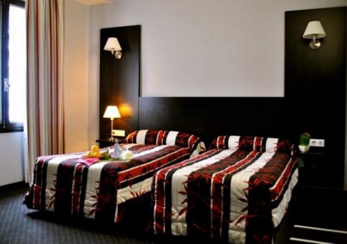 à vendre Hôtel   bureau Lourdes