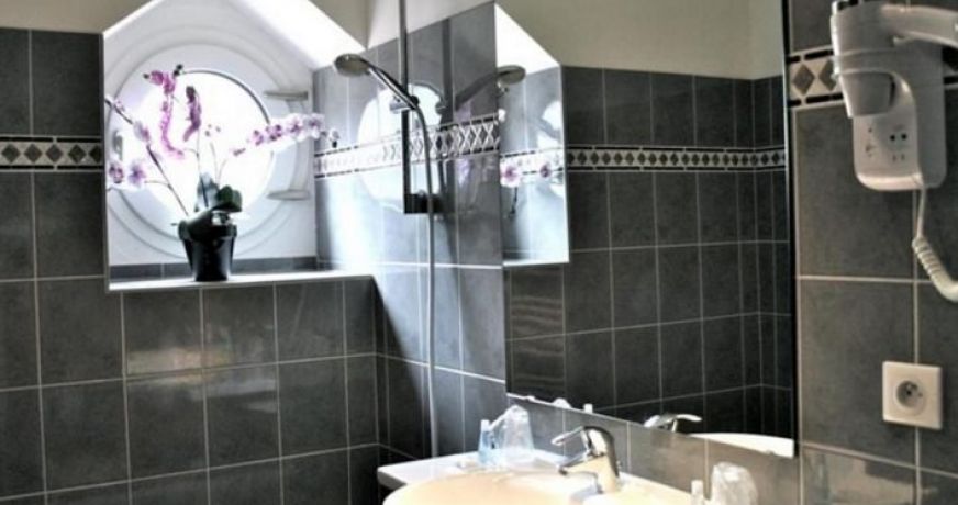 vente Hôtel bureau Lourdes