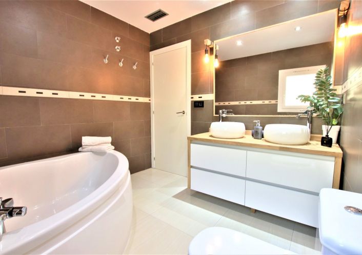 à vendre Maison contemporaine Rosas