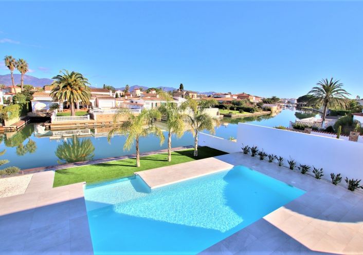 à vendre Villa d'architecte Empuriabrava