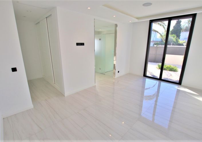 à vendre Villa d'architecte Empuriabrava