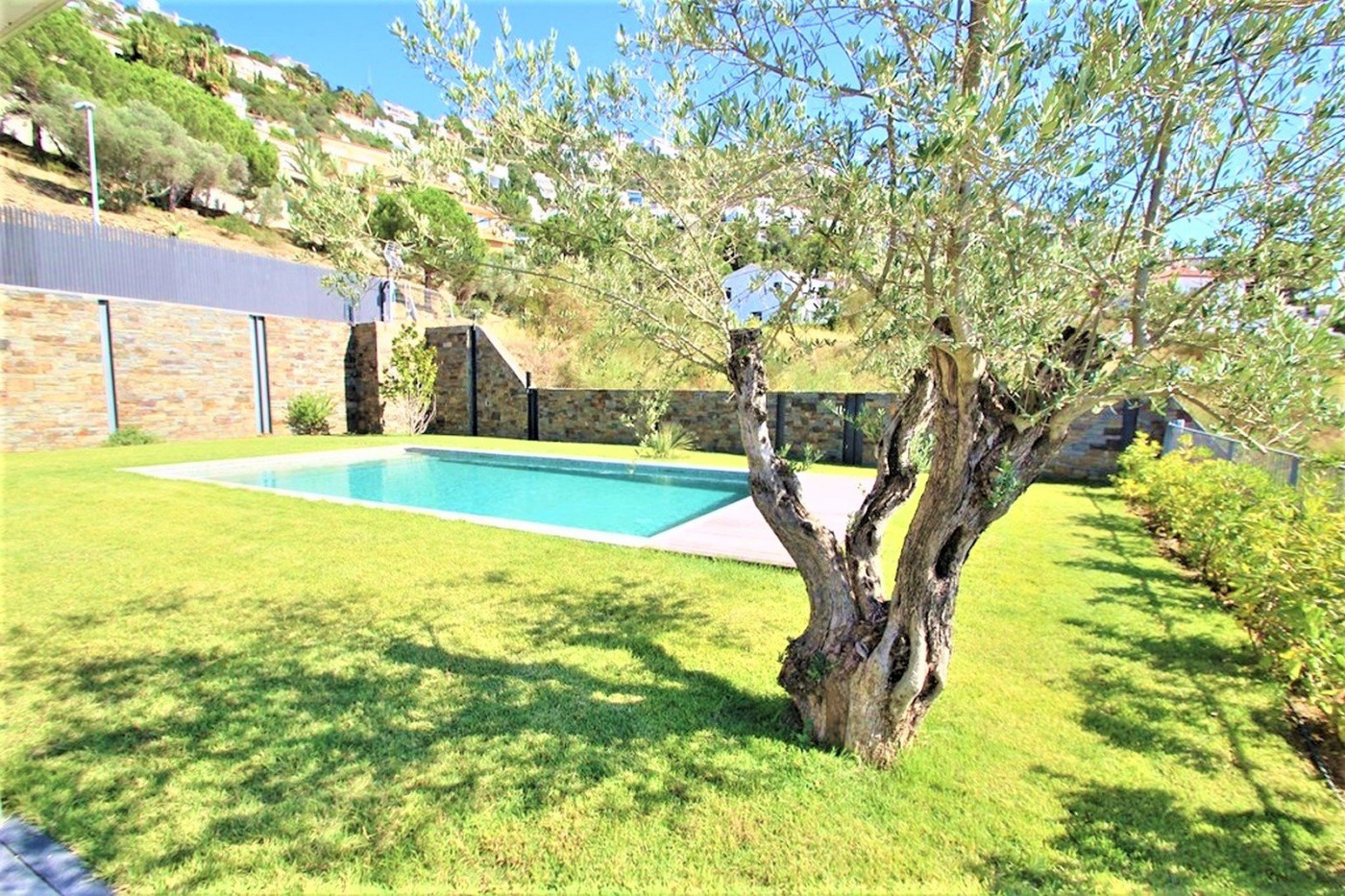 for sale Maison contemporaine Roses - Photo 2