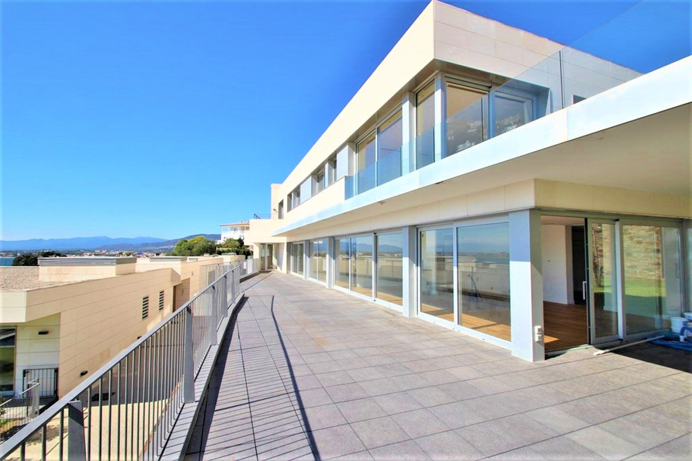 for sale Maison contemporaine Roses - Photo 5