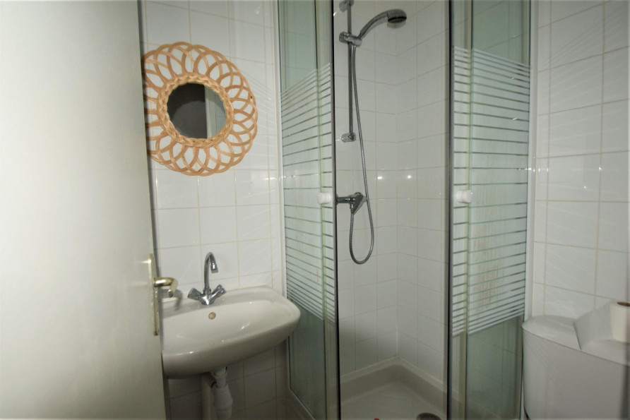 location Studio mezzanine Perpignan - Photo 4