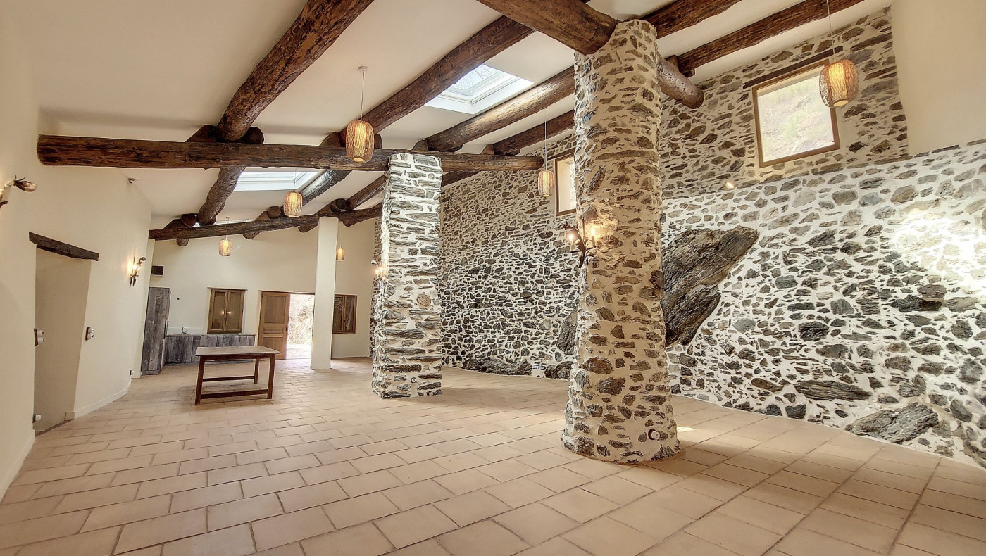 for sale Mas Montbolo - Photo 1