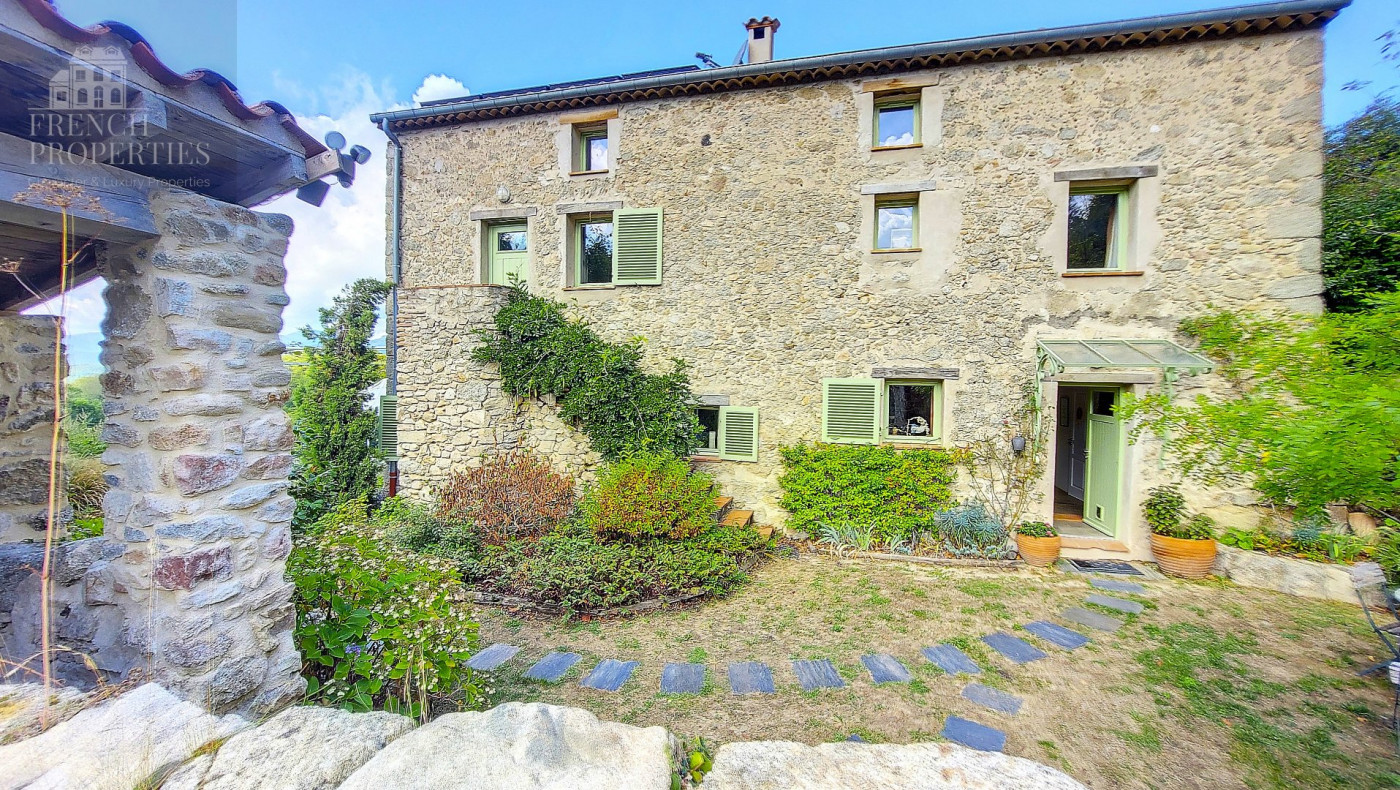 à vendre Domaine Saint Laurent De Cerdans - Photo 1