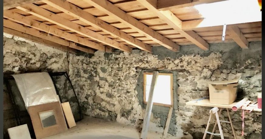 vente Maison en pierre Salvezines