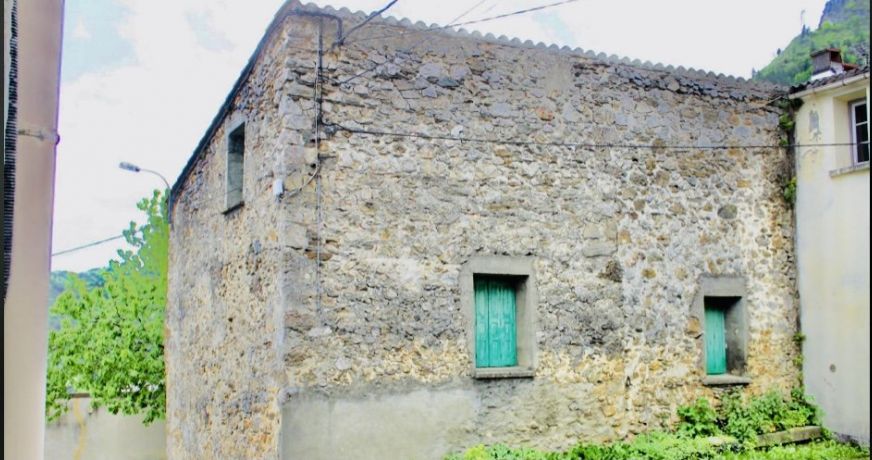 vente Maison en pierre Salvezines