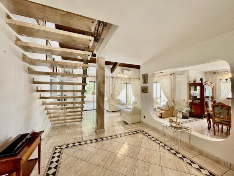 à vendre Villa d'architecte Bompas - Photo 2