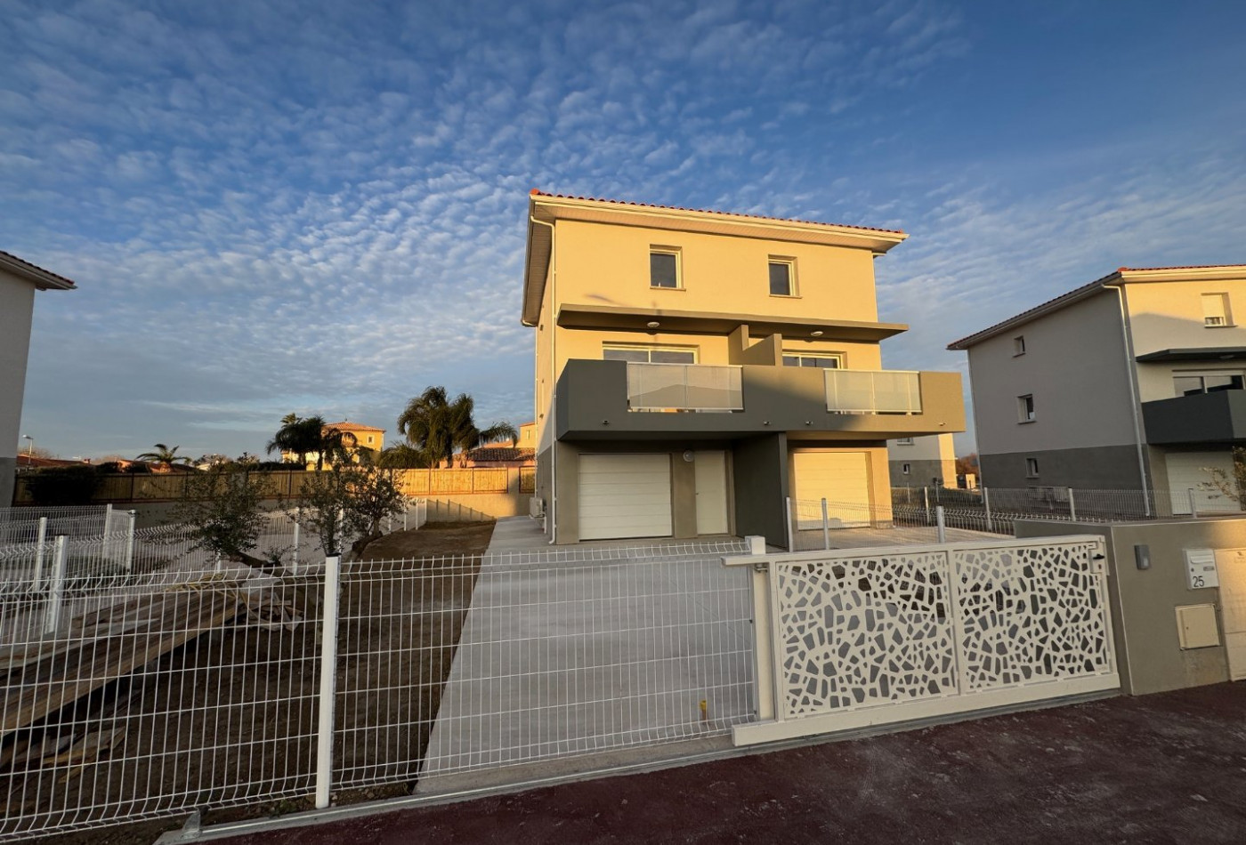 vente Villa d'architecte Sainte Marie La Mer - Photo 2