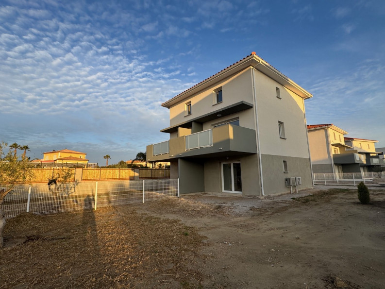 à vendre Villa d'architecte Sainte Marie La Mer - Photo 1