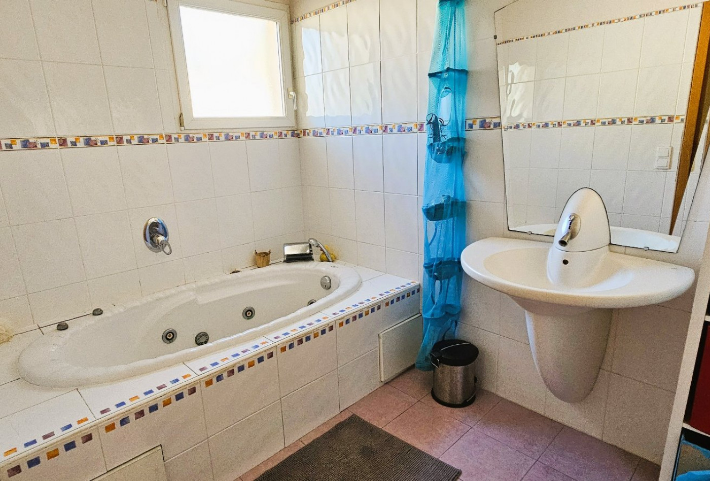 vente Maison Saint Esteve - Photo 5