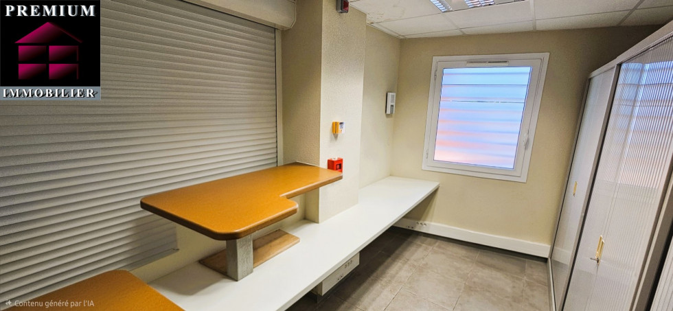 vente Locaux d'activité Saint Esteve - Photo 8