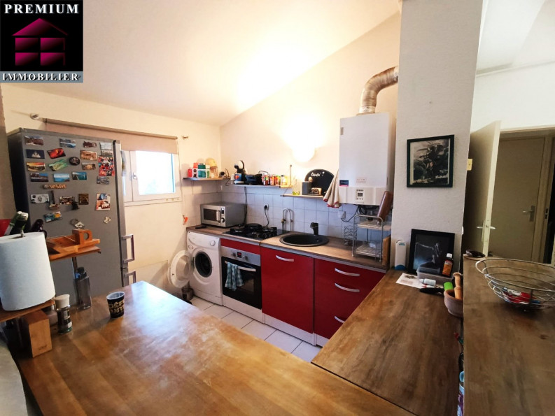 à louer Appartement Saint Esteve - Photo 3