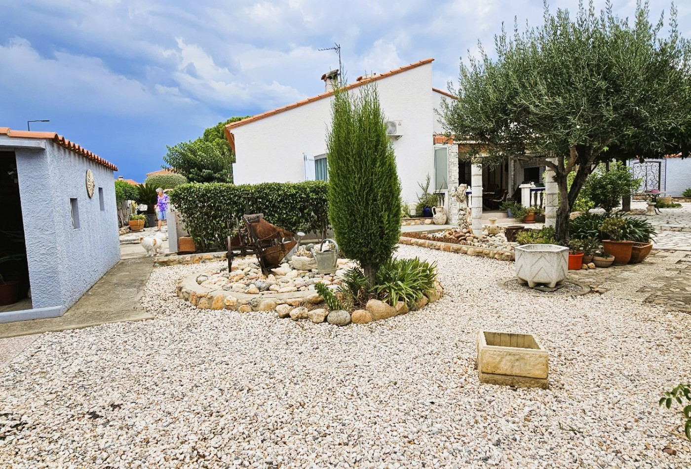 vente Maison Saint Esteve - Photo 2