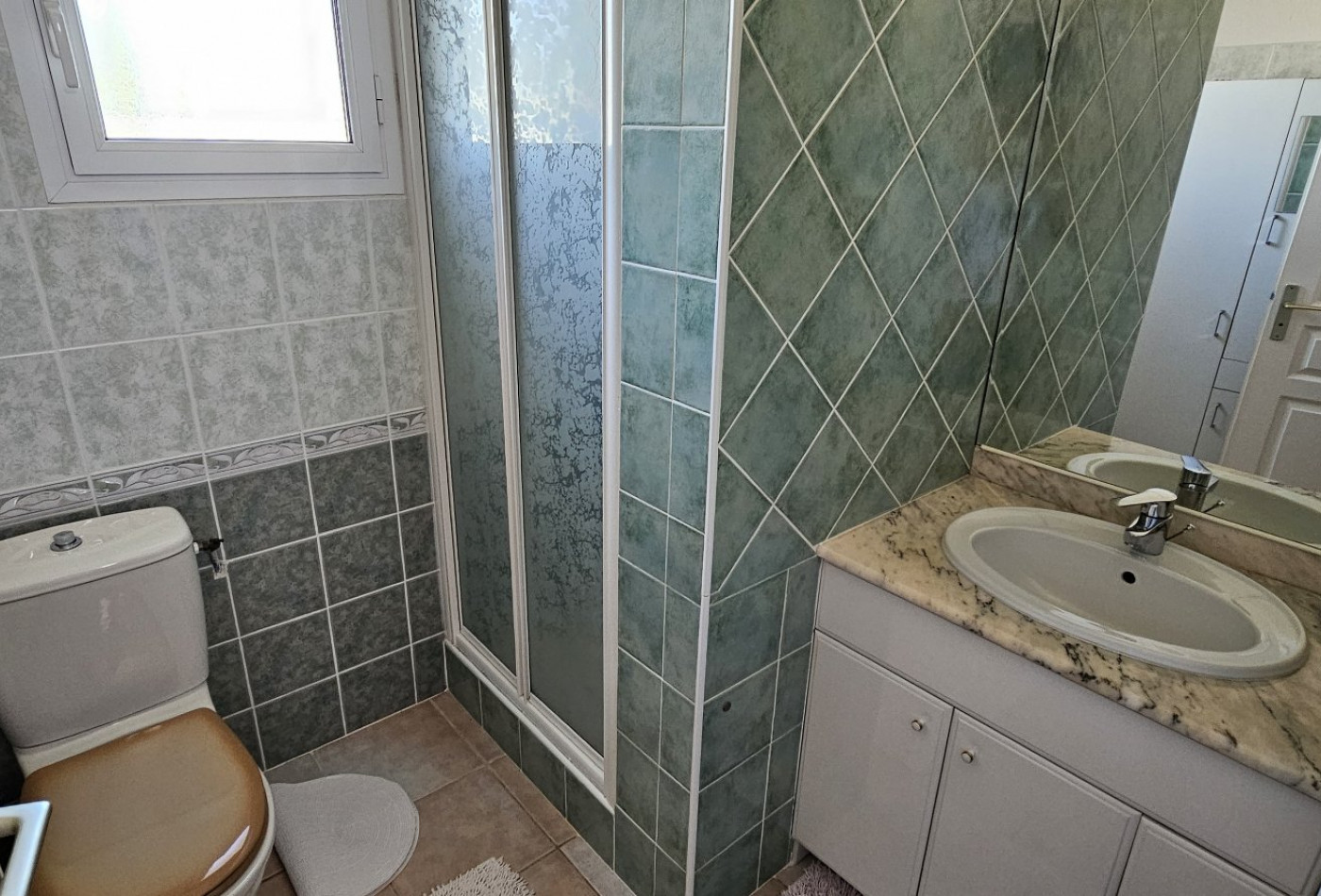 vente Maison Saint Esteve - Photo 8