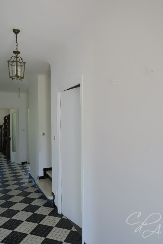 vente Villa d'architecte Saint Genis Des Fontaines - Photo 2