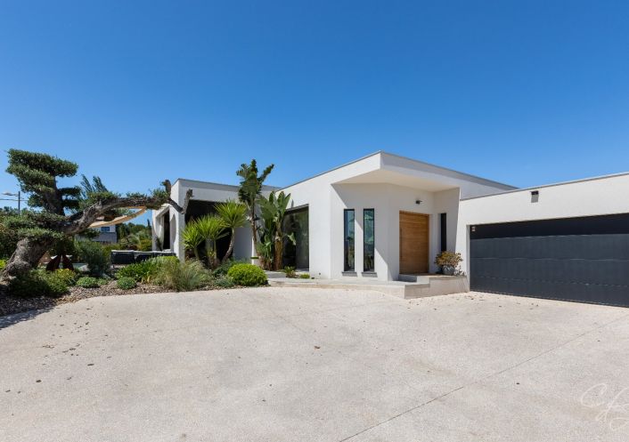 sale Villa d'architecte Villeneuve De La Raho