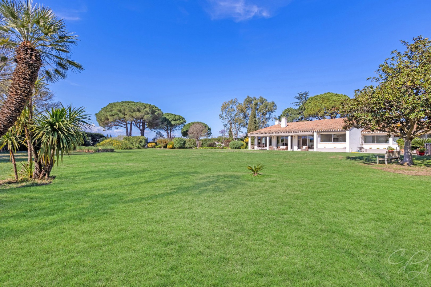 vente Villa d'architecte Theza