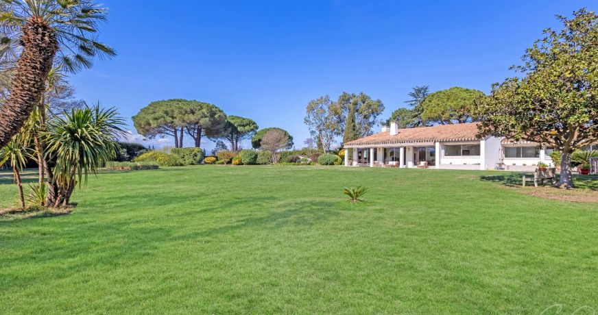 vente Villa d'architecte Theza