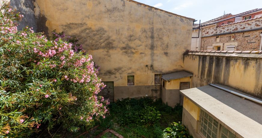 vente Immeuble à découper Llupia