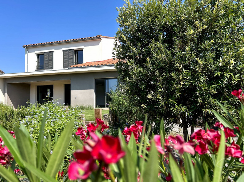 vente Villa d'architecte Sainte Colombe De La Commande - Photo 4