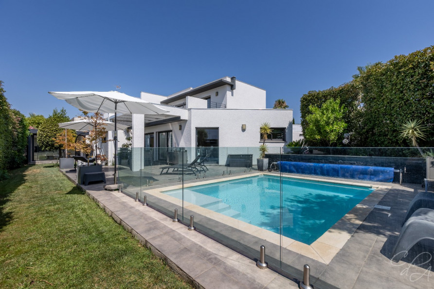 vente Villa d'architecte Villeneuve De La Raho - Photo 1