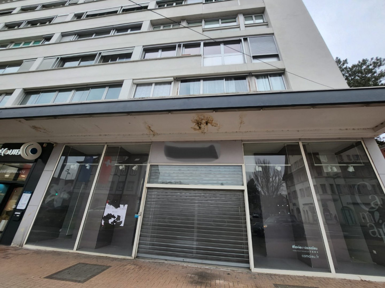 à vendre Local commercial Saint Louis - Photo 1