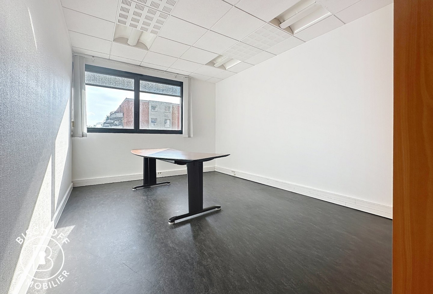 vente Bureau Saint Louis - Photo 7