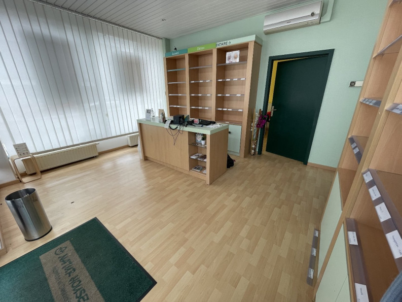 location Local commercial Illzach - Photo 1