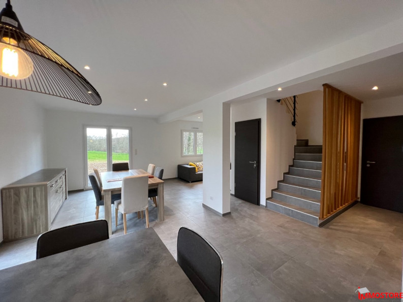 location Maison Muespach - Photo 1