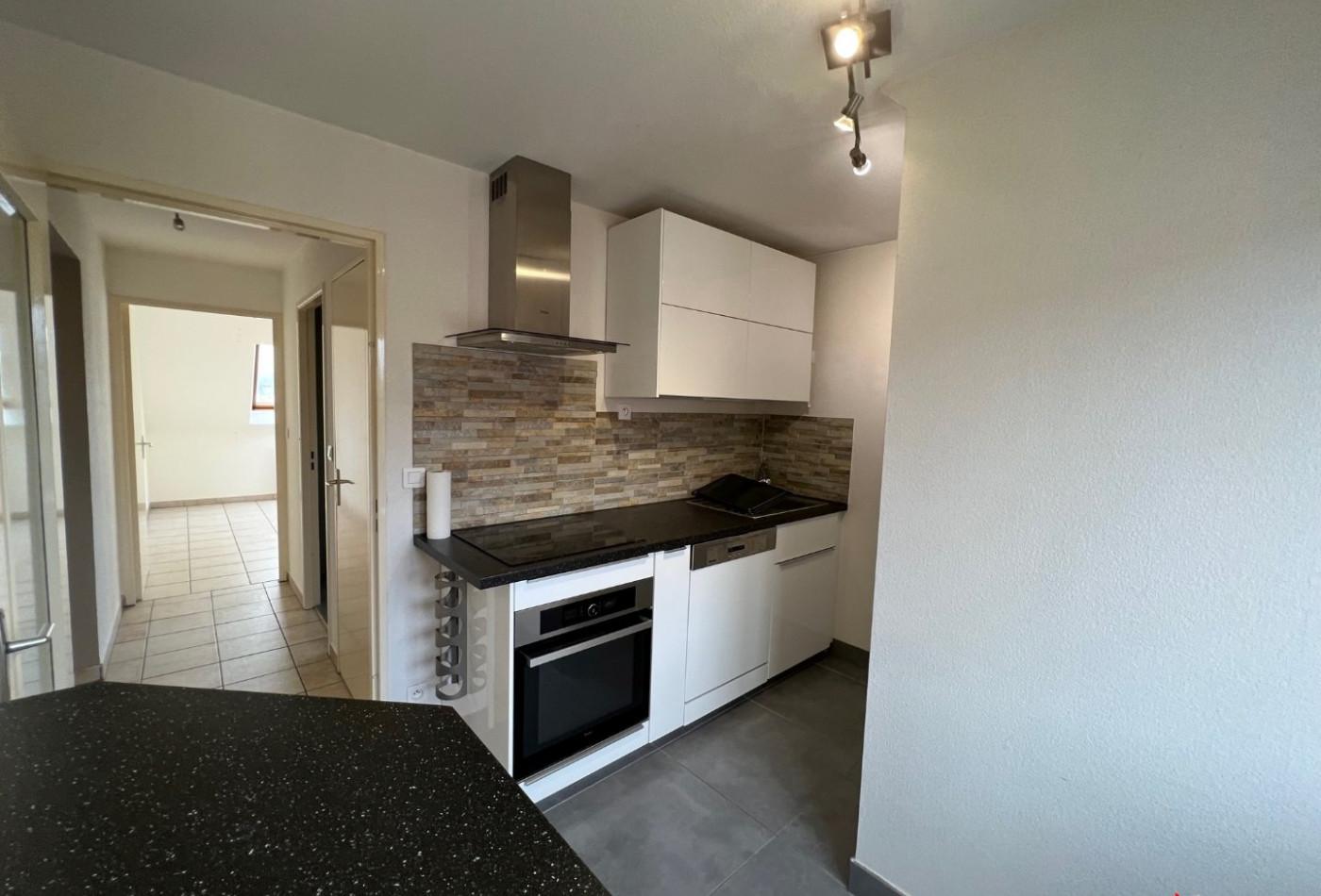 location Appartement Blotzheim - Photo 4
