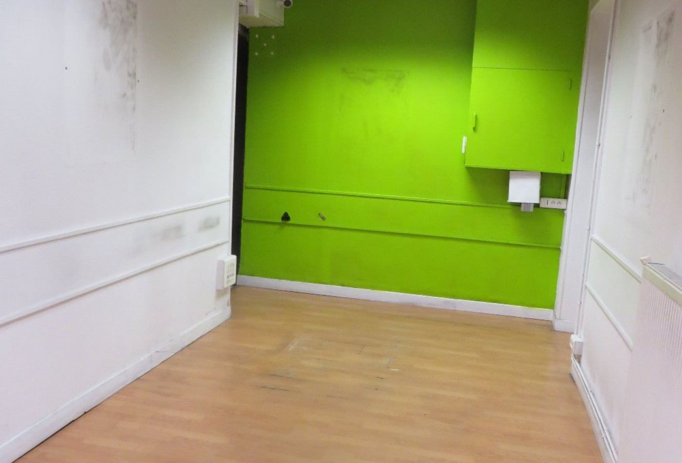 vente Local commercial Lyon 7eme Arrondissement - Photo 2