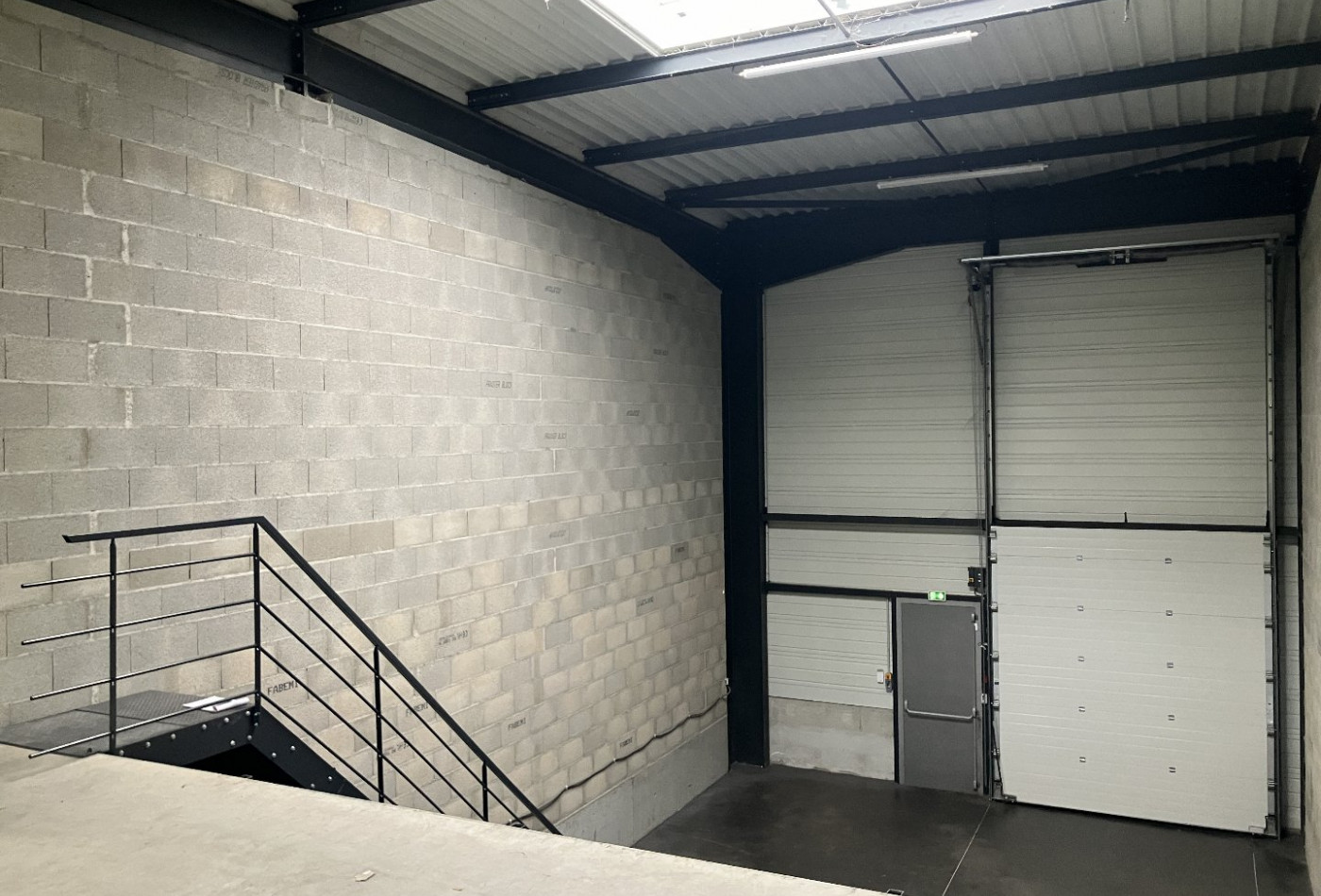 vente Locaux d'activité Venissieux - Photo 6