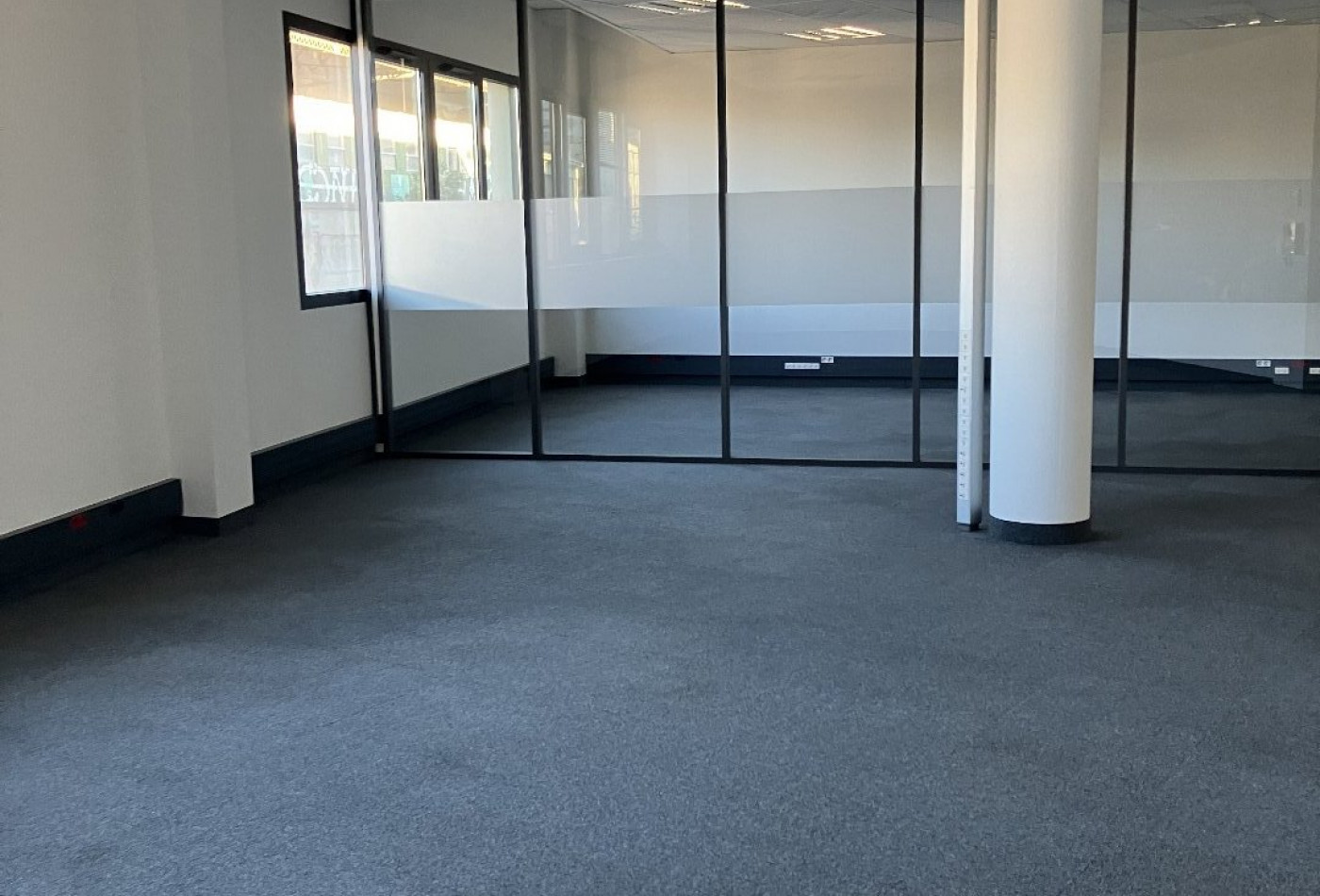 location Bureau Lyon 7eme Arrondissement - Photo 2