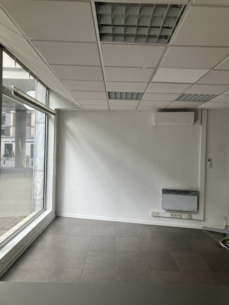 location Local commercial Villeurbanne - Photo 4