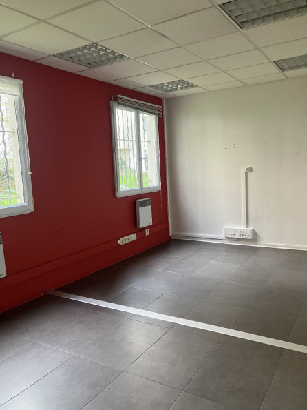 location Local commercial Villeurbanne - Photo 9