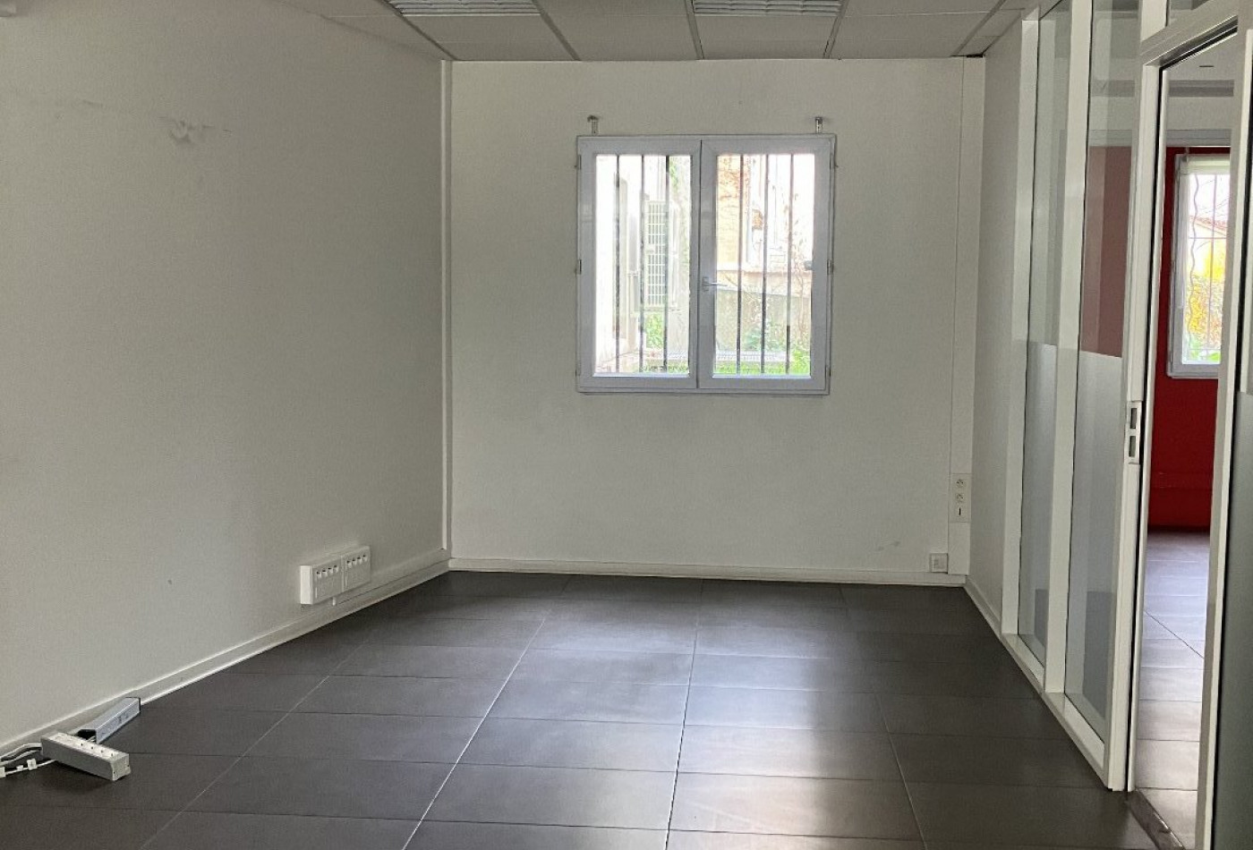 location Local commercial Villeurbanne - Photo 8