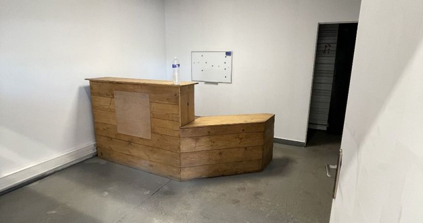 location Locaux d'activité Saint Laurent D'agny