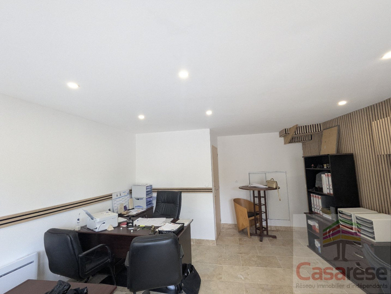 à vendre Immeuble mixte Pontivy - Photo 1
