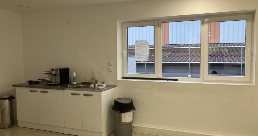location Bureau Saint Laurent D'agny
