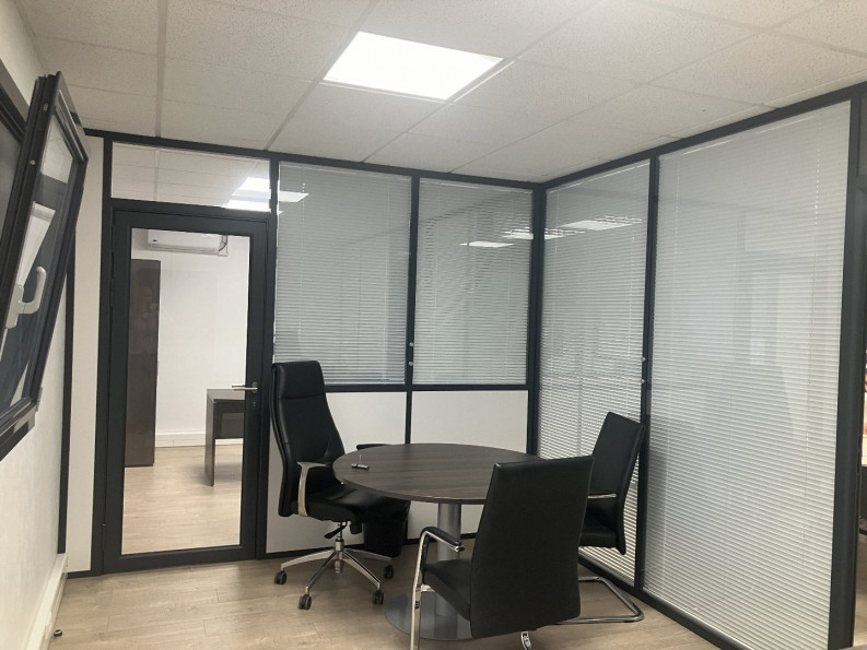 location Bureau Venissieux - Photo 1
